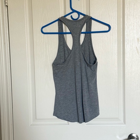 Nike Gray Dri-FIT Tank Top - Size XS - Picture 3 of 5